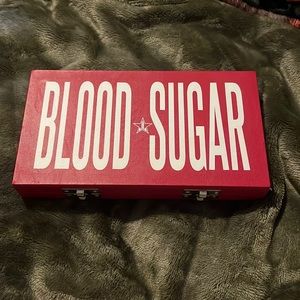 Jeffree star cosmetics blood sugar pallet